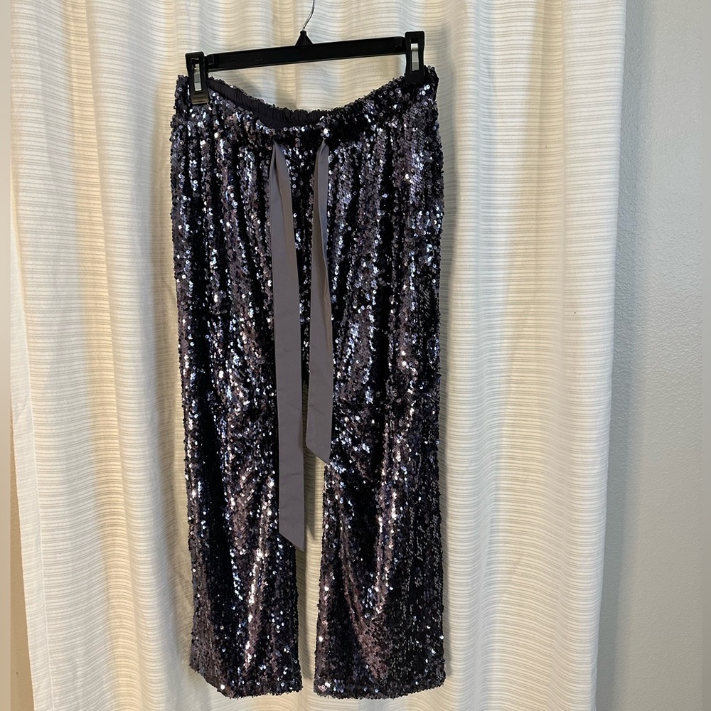 Sparkling Sequin Crop Pants